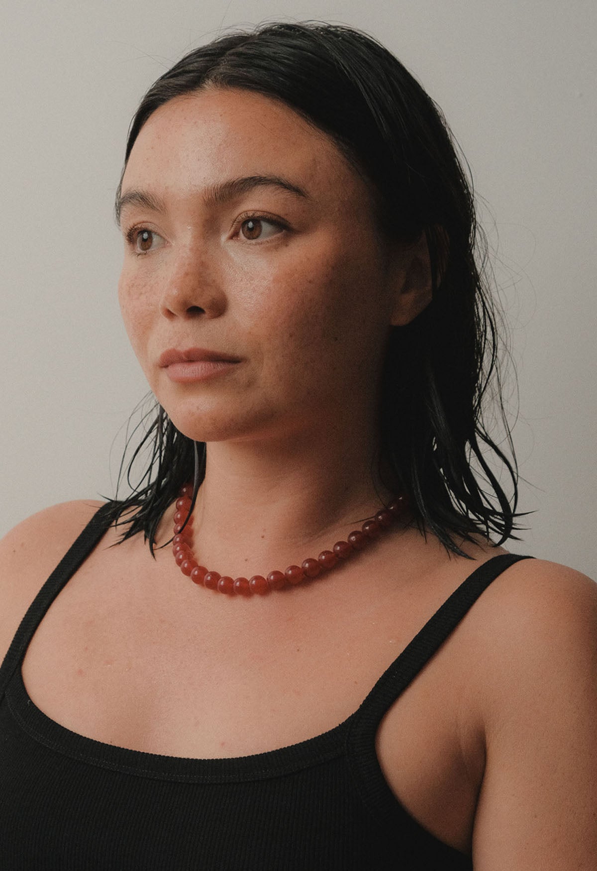 Sun Ray Necklace Red Jade Gold 10mm